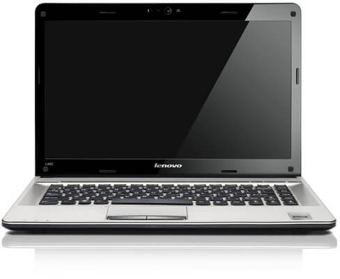 На ноутбуке Lenovo IdeaPad U460s мигает экран